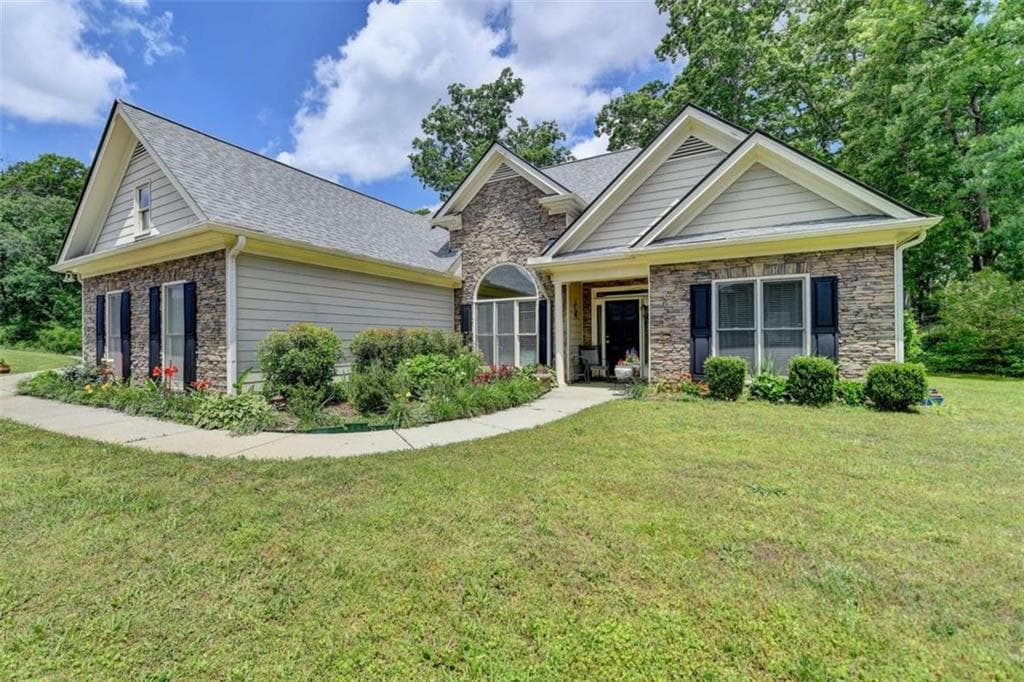 1815 Sharon Road, Cumming, GA 30041 — most recent listing photo
