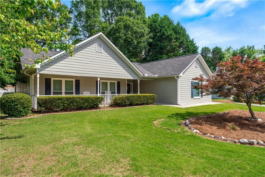3 bedroom, 2 bathroom single family residence sold at 130 Lacey Oak Lane, Loganville, GA 30052