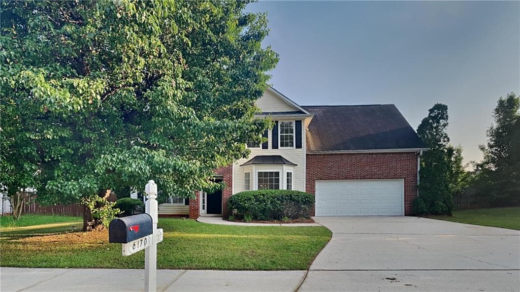 4 bedroom, 3 bathroom single family residence sold at 6170 Winston Trace, Mcdonough, GA 30252