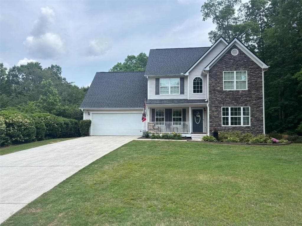3 bedroom, 3 bathroom, 1,852 sq ft single family residence sold at 1020 Travitine Trail, Loganville, GA 30052