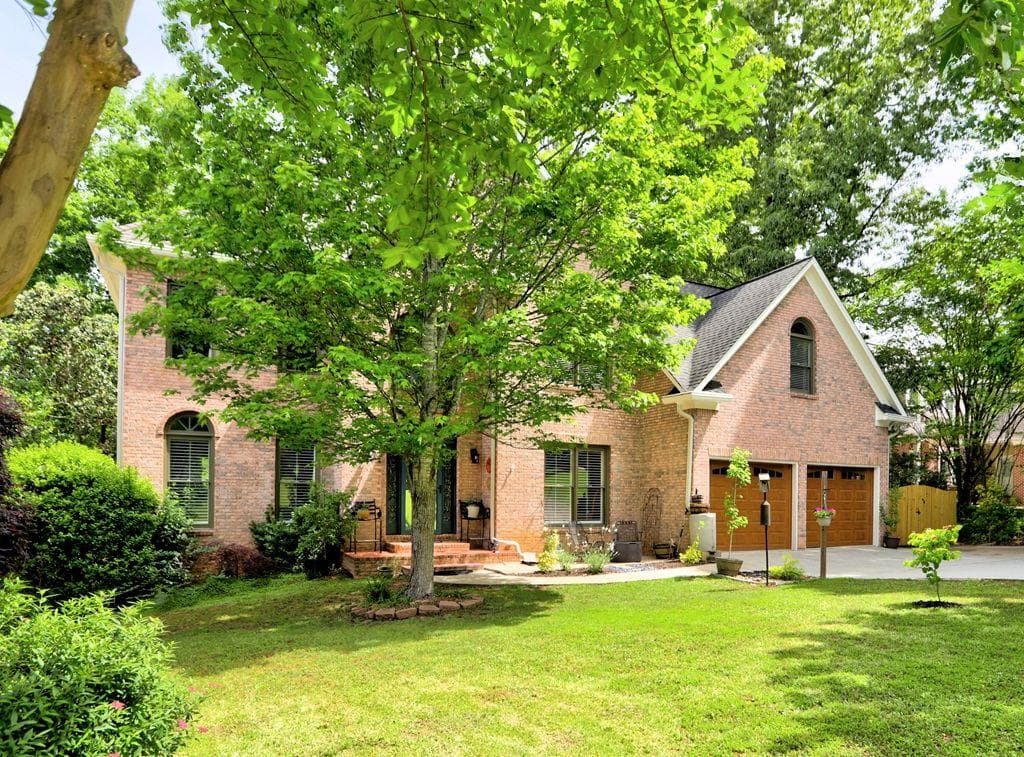 5105 TYNEWICK Trace, Roswell, GA 30075 — most recent listing photo