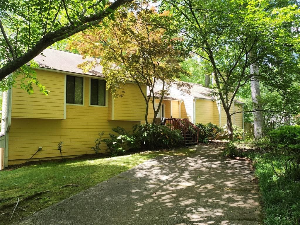 363 Weatherstone Lane, Marietta, GA 30068 — most recent listing photo