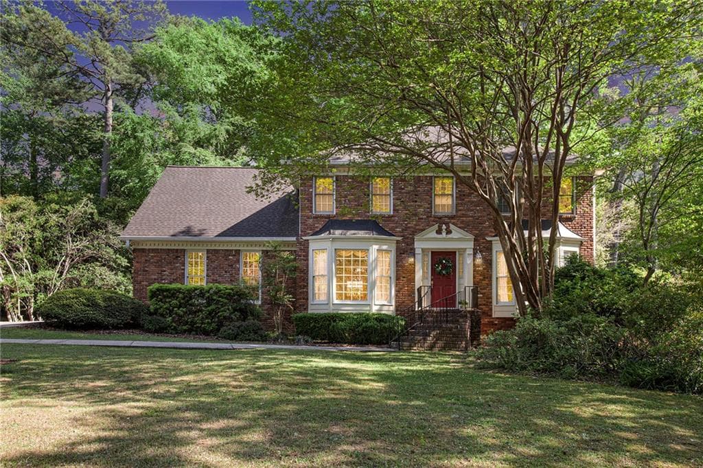4 bedroom, 3 bathroom single family residence sold at 5136 Wentworth Drive, Peachtree Corners, GA 30092