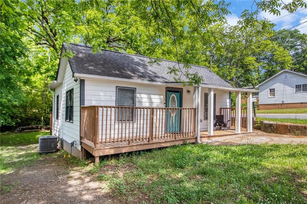 150 Spring Street, Newnan, GA 30263 — most recent listing photo