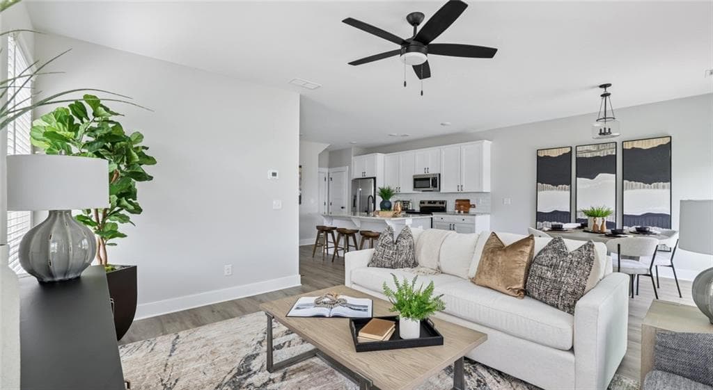 3 bedroom, 3 bathroom, 1,367 sq ft townhouse for rent at 102 Fairlie Parkway Avalon, Cartersville, GA 30121 for $1,907 a month — photo 4