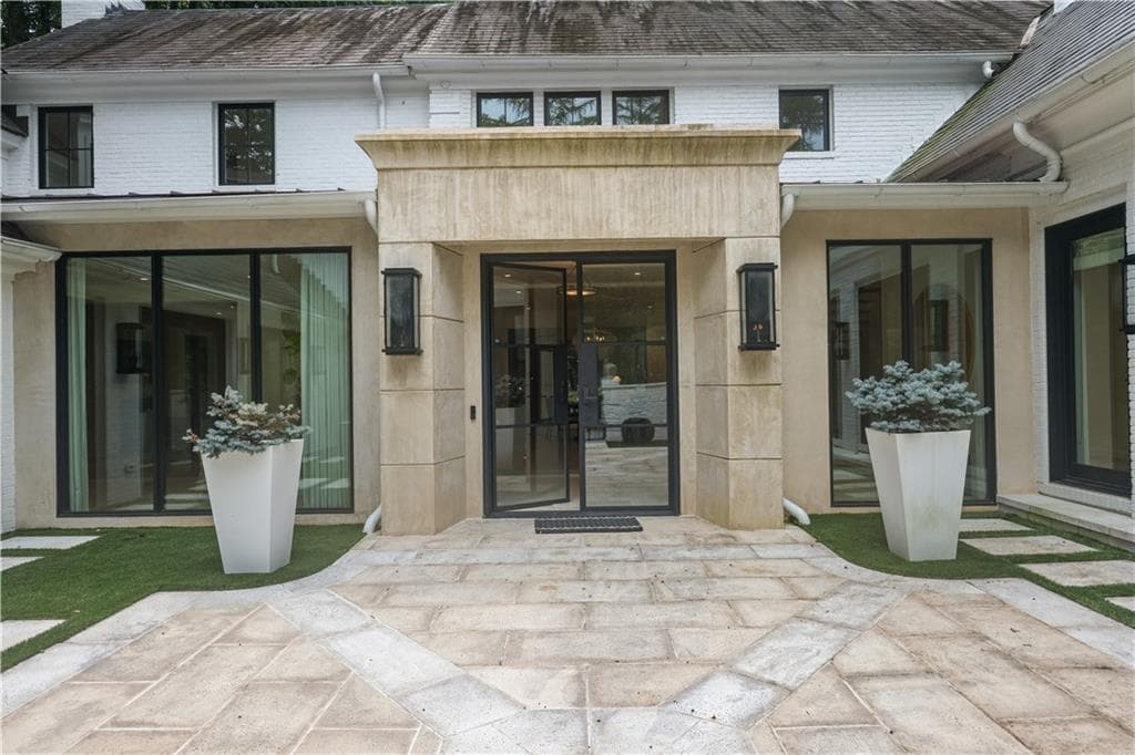 5 bedroom, 7 bathroom, 6,583 sq ft single family residence sold at 1 Habersham Way, Atlanta, GA 30305