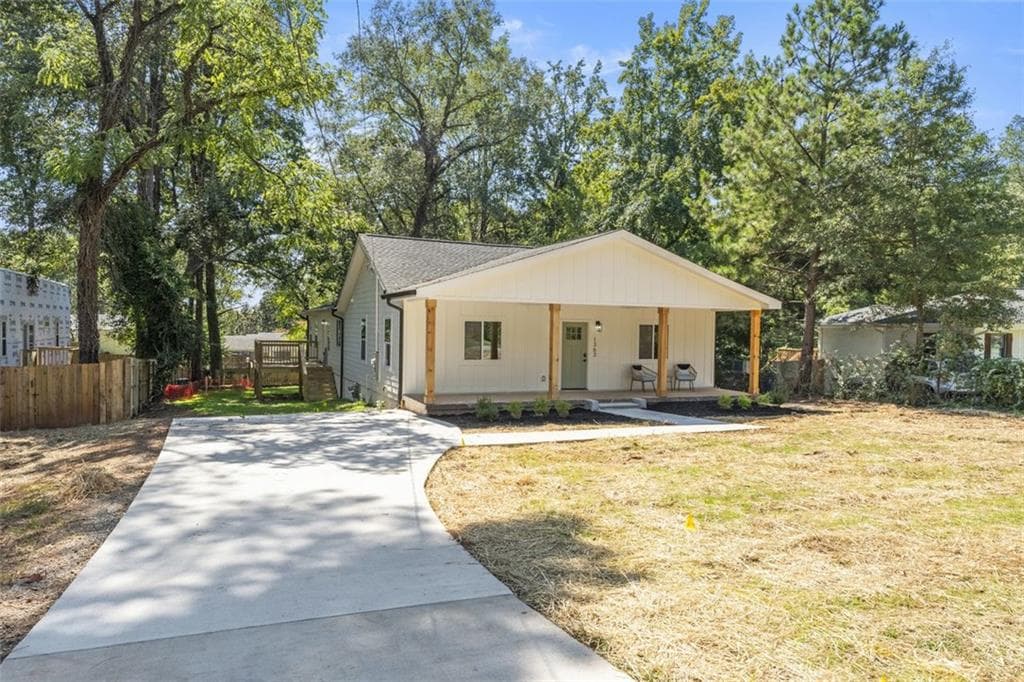 4 bedroom, 4 bathroom single family residence sold at 1363 Diamond Avenue, Atlanta, GA 30316