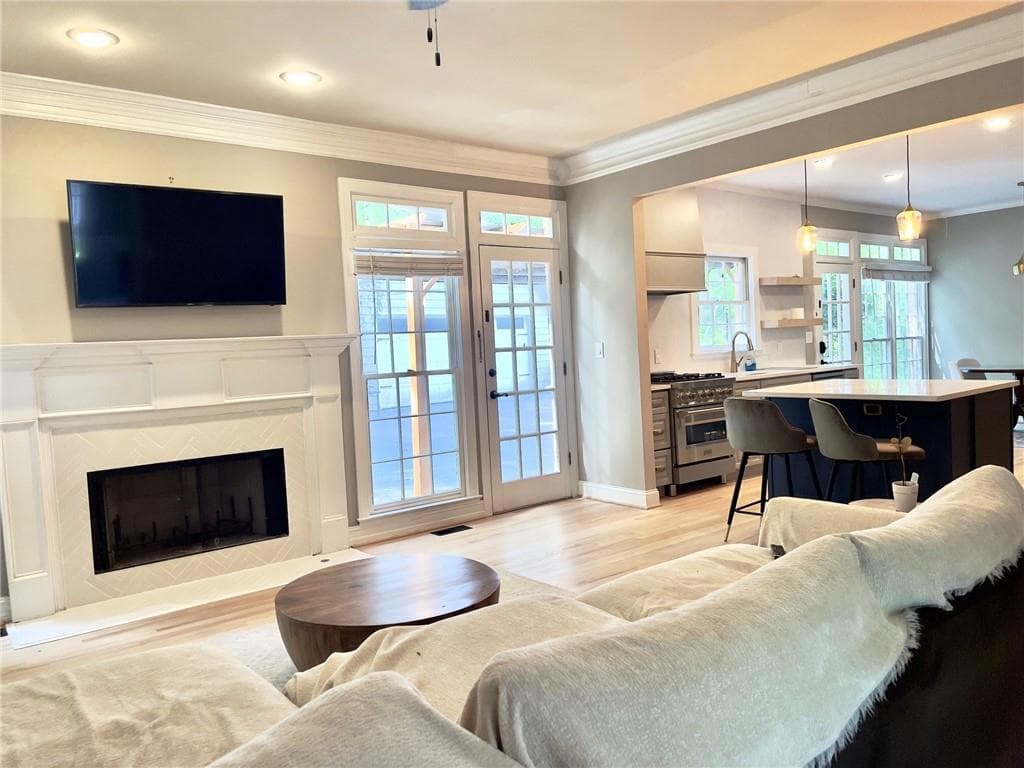 5 bedroom, 5 bathroom single family residence for rent at 2134 Briarlake Trace, Atlanta, GA 30345 for $4,000 a month — photo 9