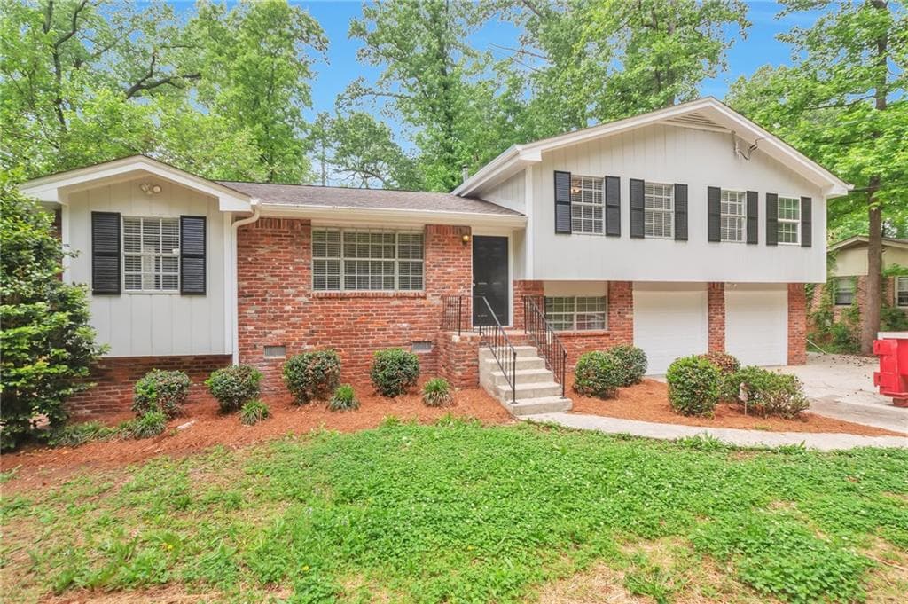 3 bedroom, 2 bathroom single family residence sold at 5911 Christopher Lane, Lithonia, GA 30058