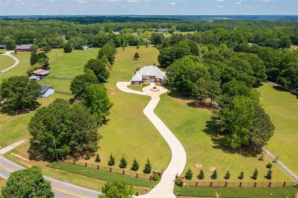 3030 Berry Road, Loganville, GA 30052 — most recent listing photo
