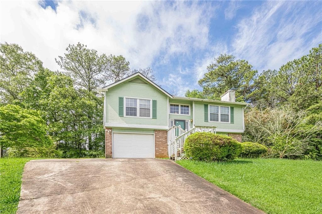 3 bedroom, 2 bathroom single family residence sold at 2485 Shady Shoals Court, Decatur, GA 30034