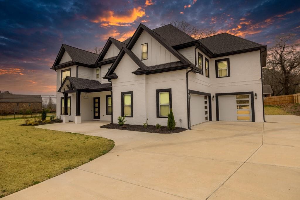 481 Saddle Ridge Drive, Lawrenceville, GA 30046 — most recent listing photo