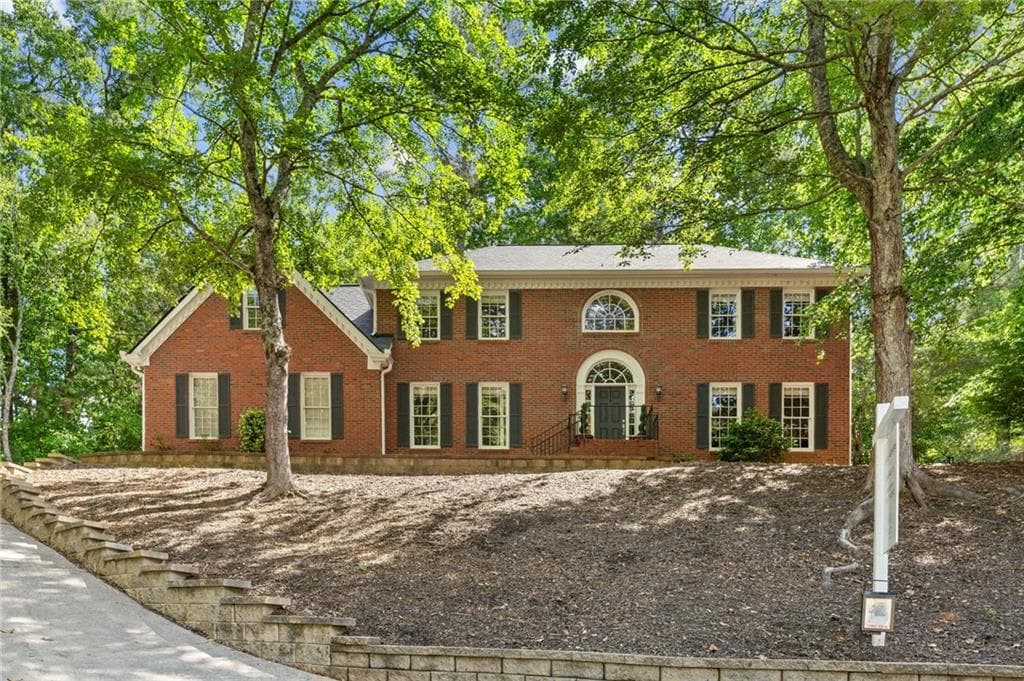 120 North Bluff, Alpharetta, GA 30004 — most recent listing photo