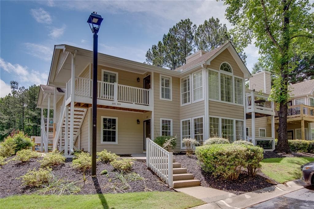 307 BERKELEY WOODS Drive, Duluth, GA 30096 — most recent listing photo