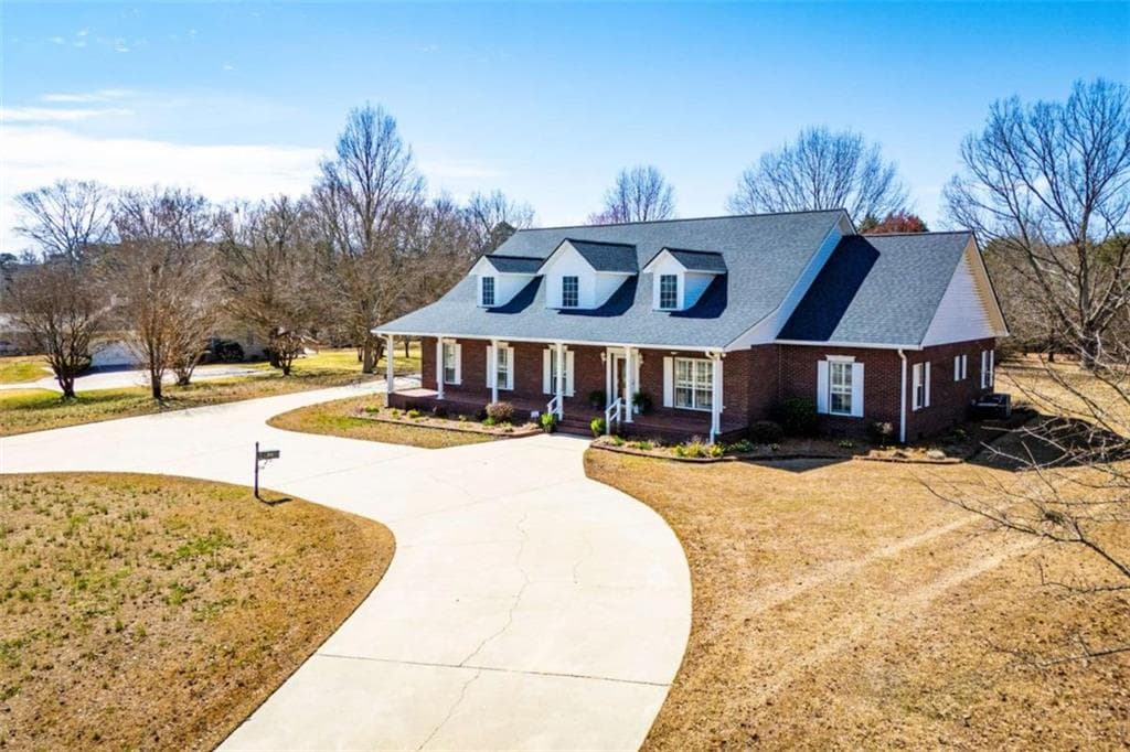 4 bedroom, 3 bathroom single family residence sold at 111 Dixson Road, Bowdon, GA 30108