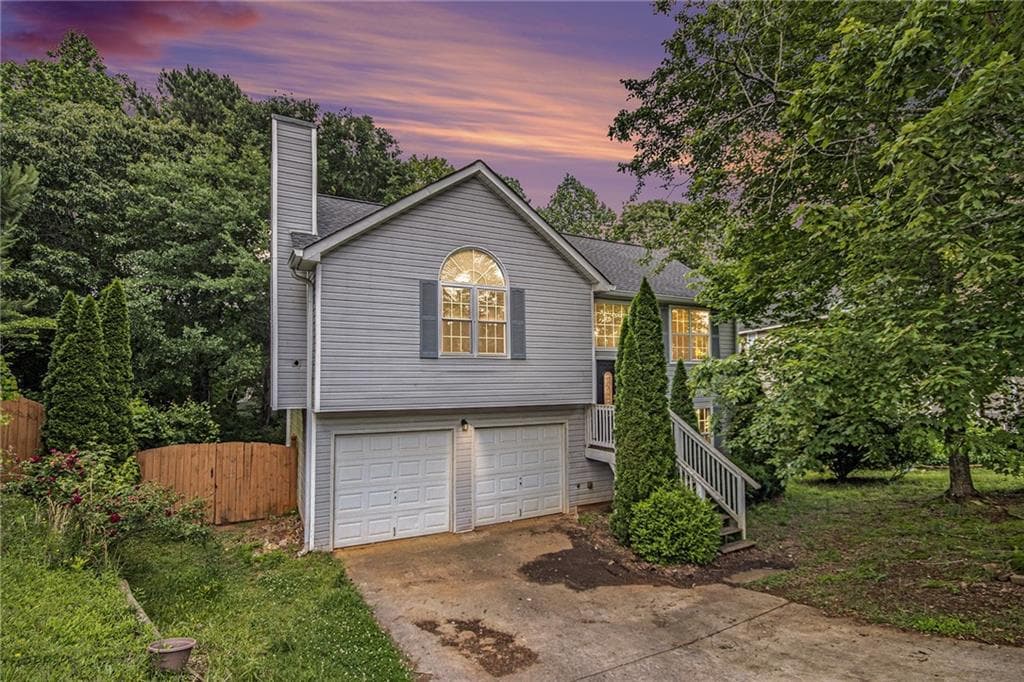 3 bedroom, 2 bathroom single family residence sold at 3694 Arrowhead Place, Douglasville, GA 30135