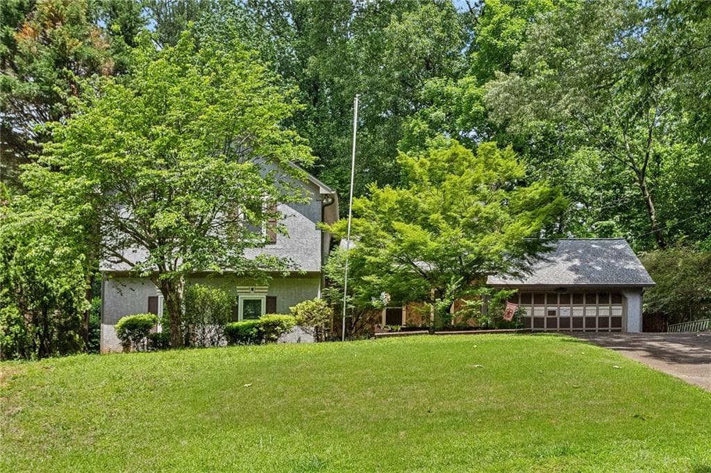 5 bedroom, 3 bathroom single family residence sold at 3665 Pine Street, Doraville, GA 30340