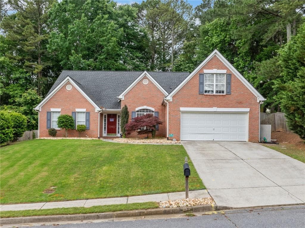 3 bedroom, 2 bathroom, 2,664 sq ft single family residence sold at 1162 Apalachee Run Trail, Dacula, GA 30019