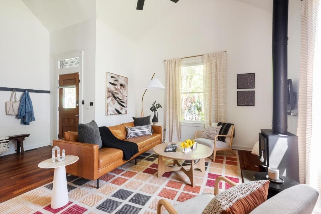 2 bedroom, 2 bathroom, 1,434 sq ft single family residence for rent at 685 Wylie Street, Atlanta, GA 30316 for $4,625 a month — photo 6