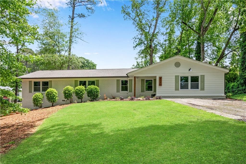 3 bedroom, 3 bathroom single family residence sold at 4770 Wayland Circle, Acworth, GA 30101