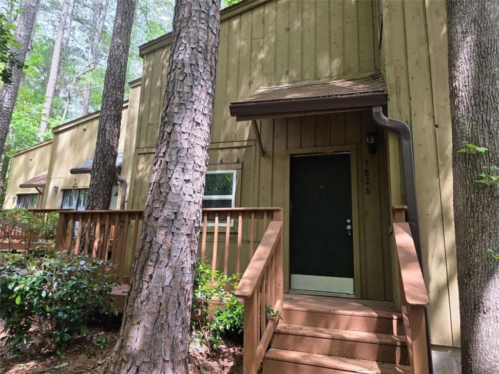 5826 Par Four Court, Lithonia, GA 30038 — most recent listing photo
