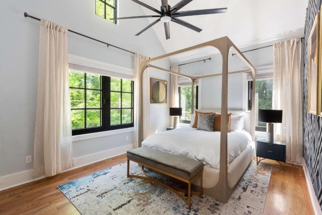 5 bedroom, 3 bathroom, 2,584 sq ft single family residence for rent at 2217 Ridgedale Road, Atlanta, GA 30317 for $5,950 a month — photo 8