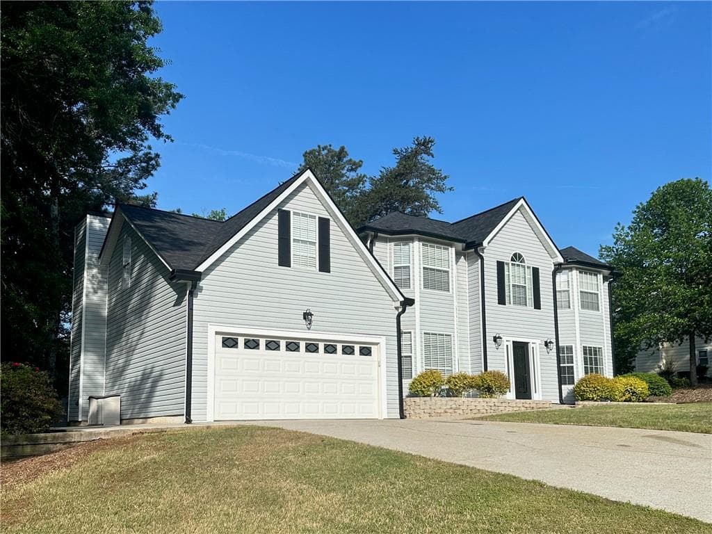 3 bedroom, 3 bathroom, 2,795 sq ft single family residence sold at 6940 Treeline Drive, Cumming, GA 30028