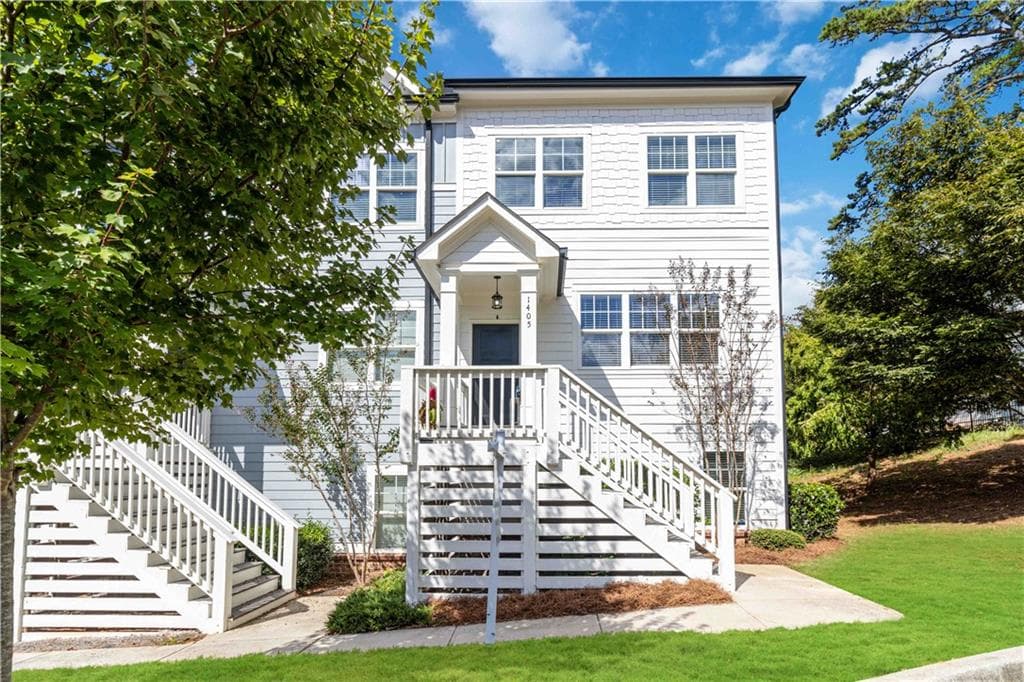 4 bedroom, 4 bathroom, 1,850 sq ft townhouse sold at 1405 Attwater Drive, Atlanta, GA 30316