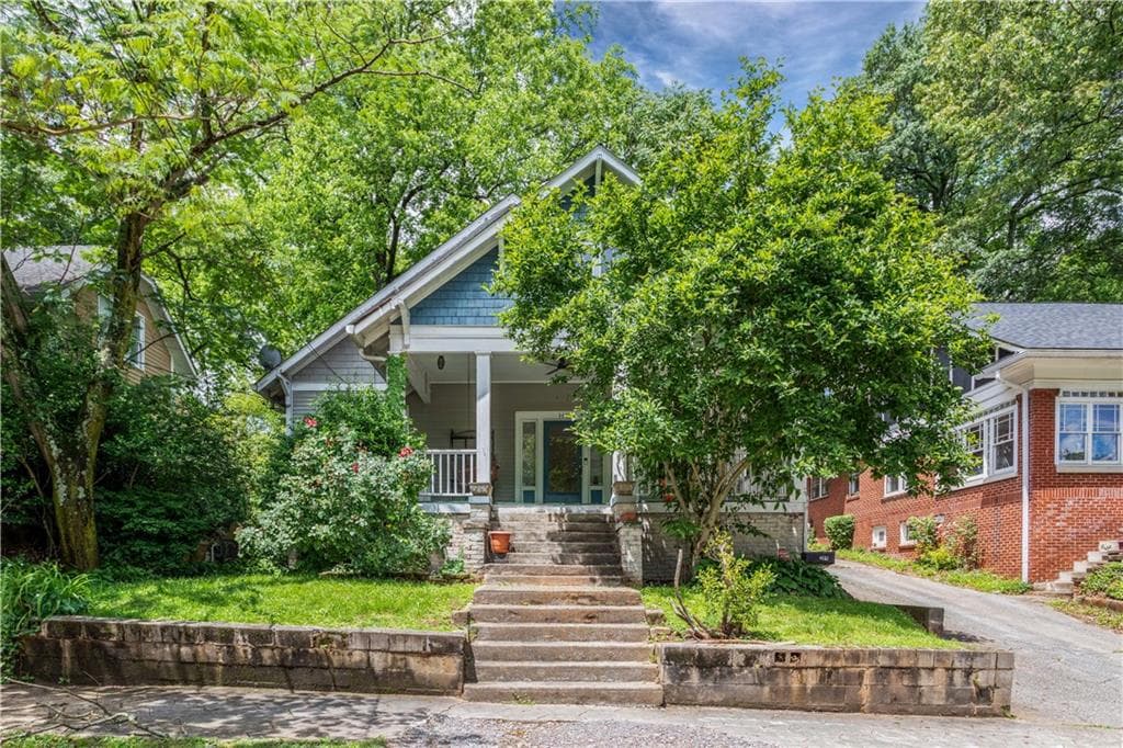 3 bedroom, 3 bathroom single family residence sold at 364 Brooks Avenue, Atlanta, GA 30307