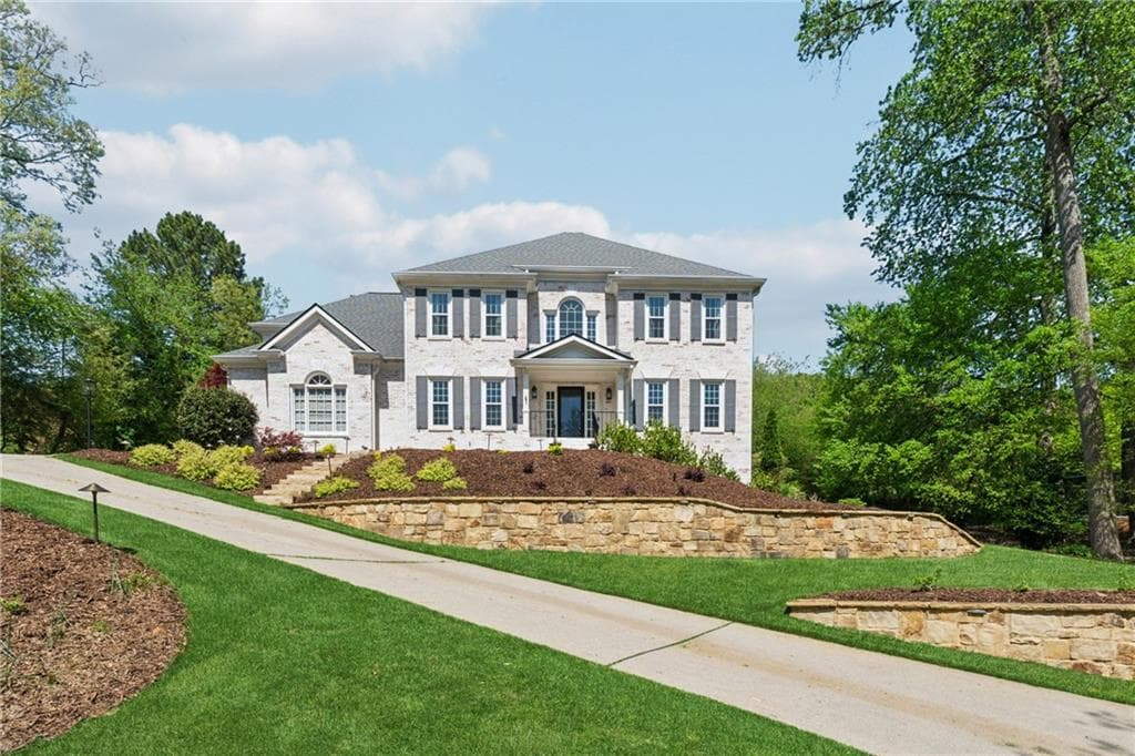 5 bedroom, 5 bathroom single family residence sold at 590 Kensington Farms Drive, Milton, GA 30004