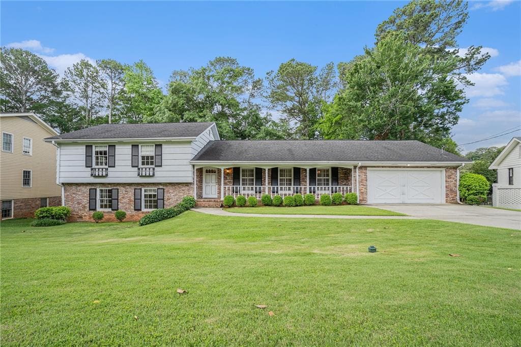 4 bedroom, 3 bathroom single family residence sold at 2855 Cedar Canyon Court, Atlanta, GA 30345