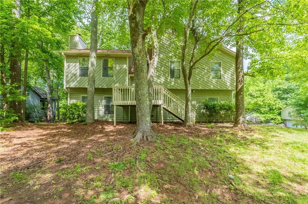 3 bedroom, 2 bathroom, 1,756 sq ft single family residence sold at 6015 Sumit Court, Kennesaw, GA 30152