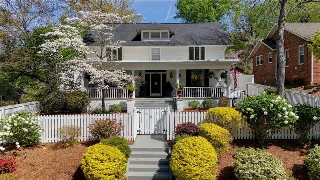 211 E 11th Street, Rome, GA 30161 — most recent listing photo