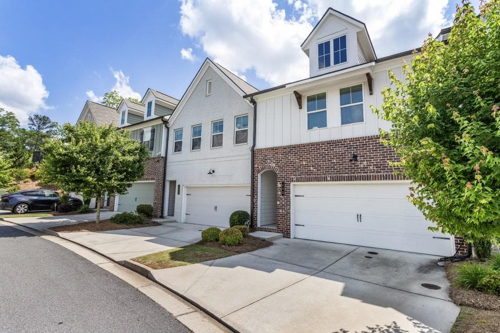408 Niles Court, Marietta, GA 30060 — most recent listing photo