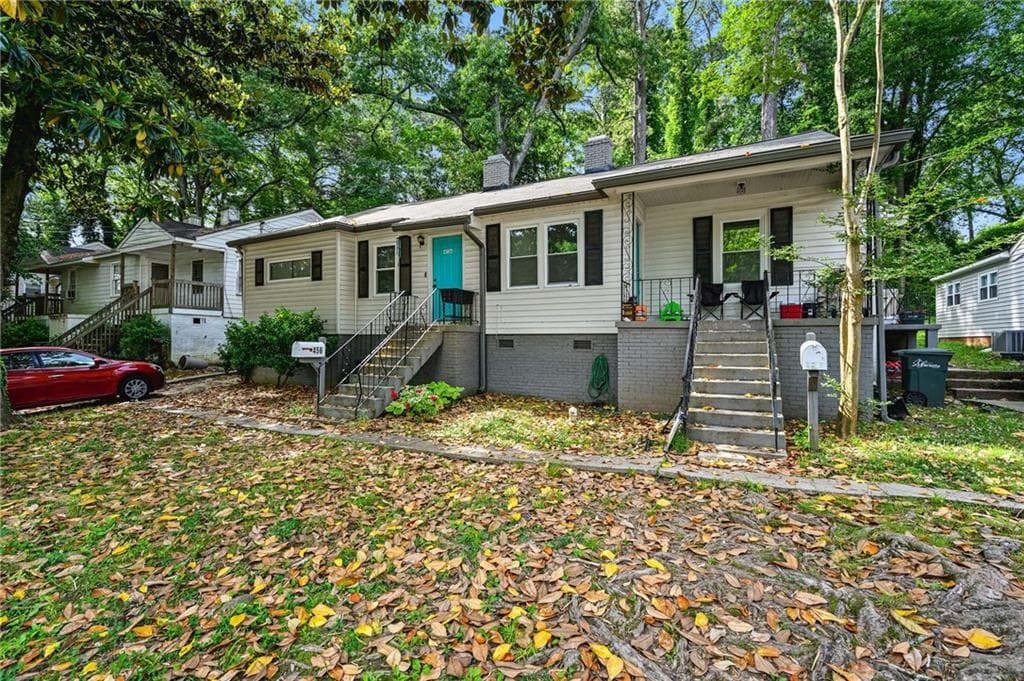 duplex under contract at 454 Birney Street, Marietta, GA 30060 — photo 2