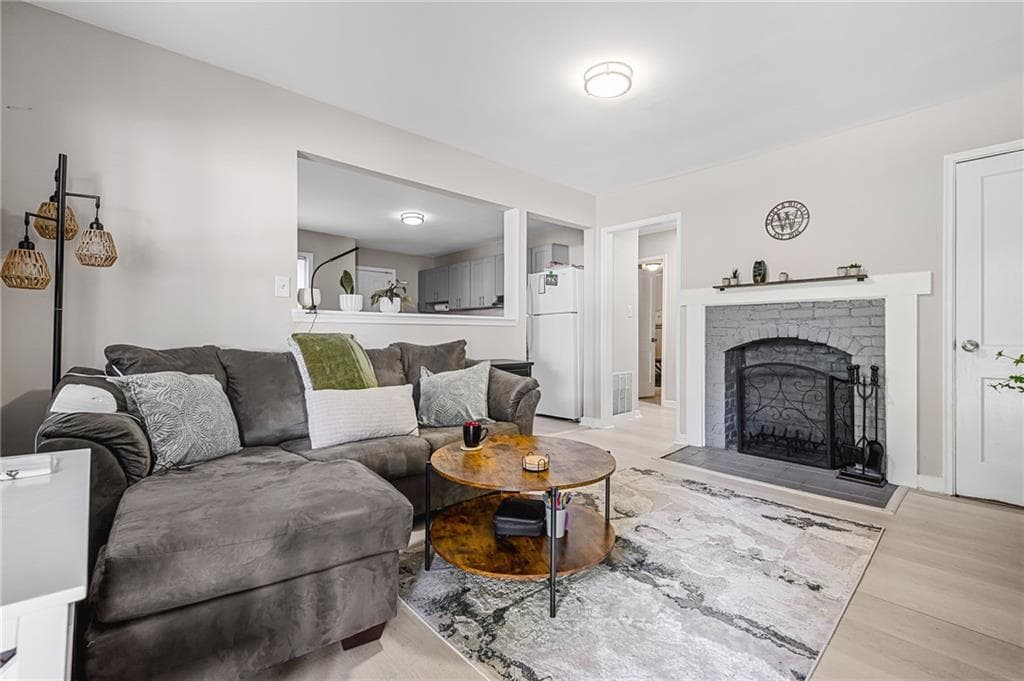 duplex under contract at 454 Birney Street, Marietta, GA 30060 — photo 6