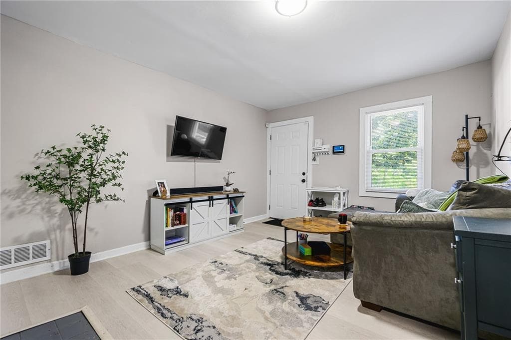 duplex under contract at 454 Birney Street, Marietta, GA 30060 — photo 7