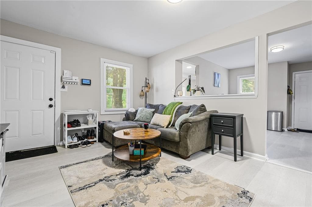 duplex under contract at 454 Birney Street, Marietta, GA 30060 — photo 8