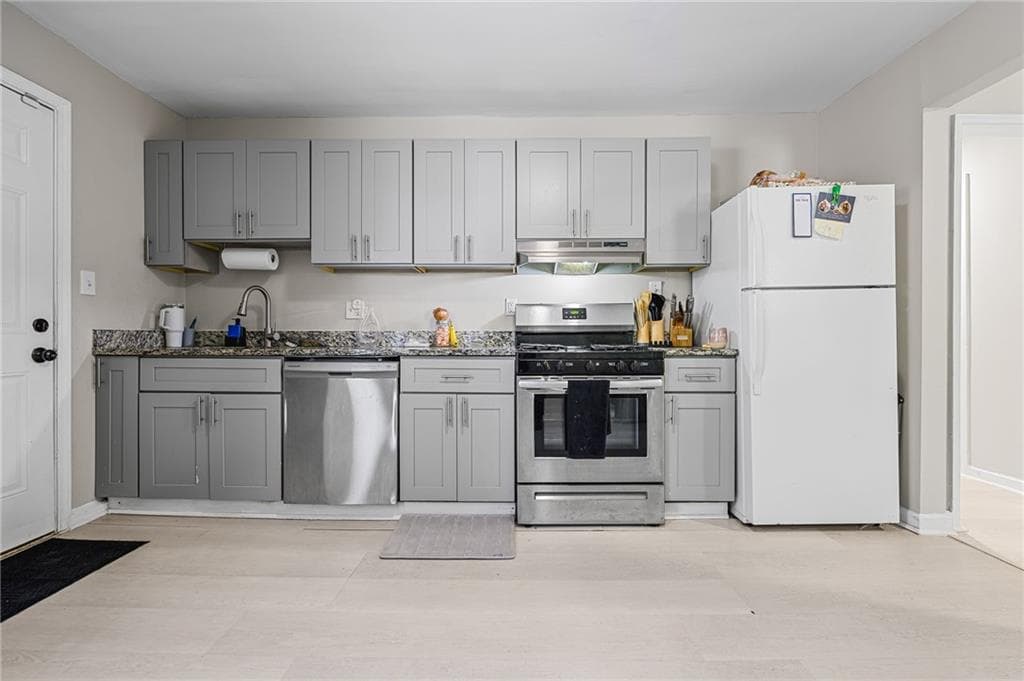 duplex under contract at 454 Birney Street, Marietta, GA 30060 — photo 9