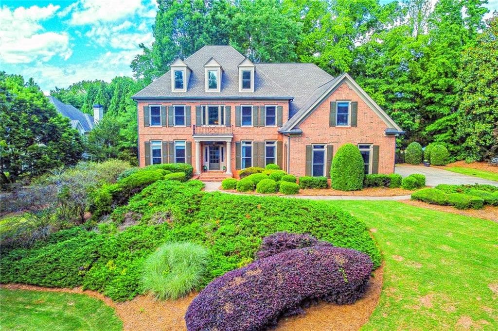 5 bedroom, 7 bathroom single family residence sold at 2111 Broadfield Run, Duluth, GA 30097