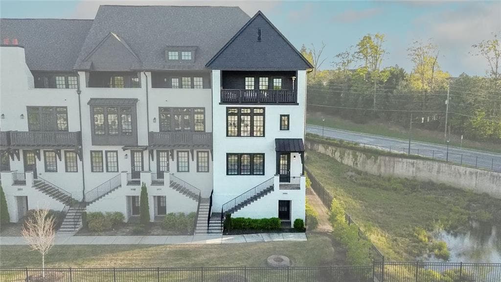 6666 Sterling Drive, Sandy Springs, GA 30328 — most recent listing photo