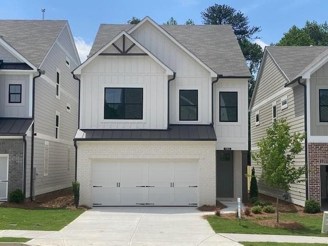 5 bedroom, 4 bathroom single family residence sold at 1063 Crest Mill Drive, Marietta, GA 30008