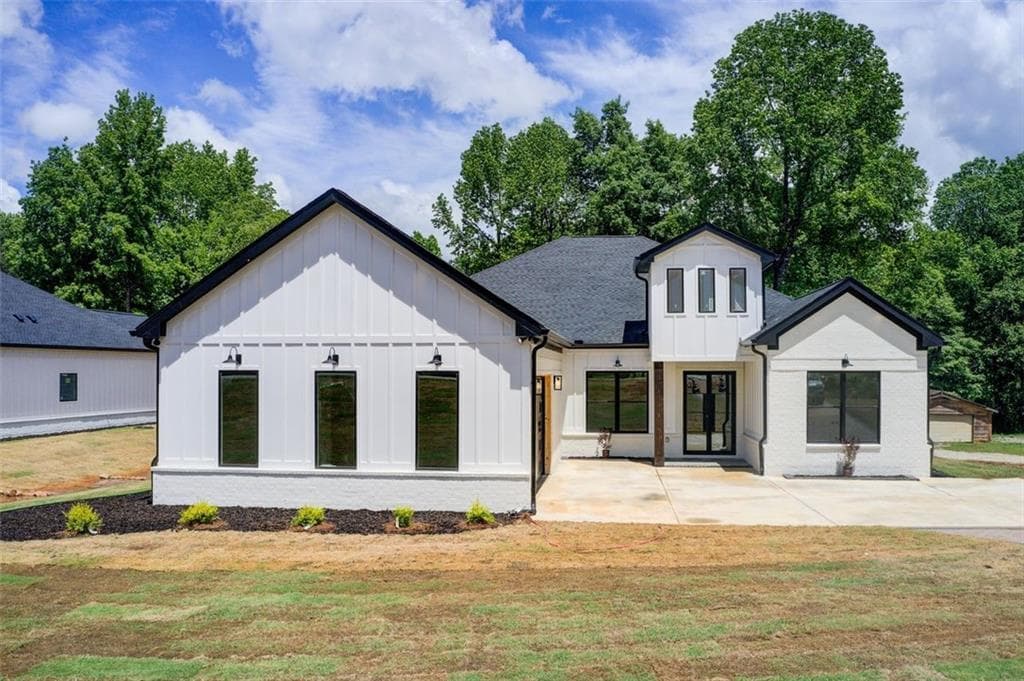 532 Rockbridge Road, Lilburn, GA 30047 — most recent listing photo