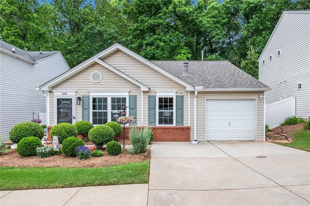 624 Spanish Oak Drive, Acworth, GA 30102 — most recent listing photo