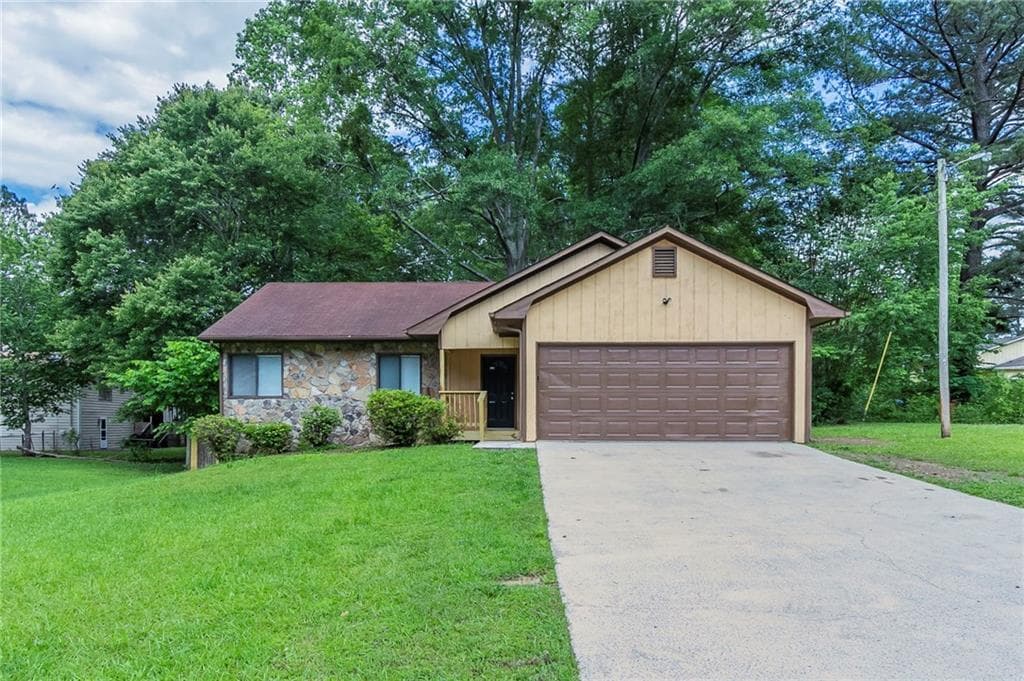 8350 Gledstone Way, Fairburn, GA 30213 — most recent listing photo