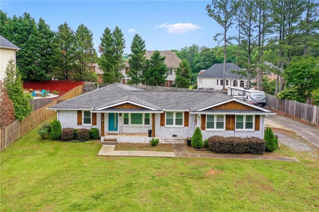 3 bedroom, 2 bathroom, 1,892 sq ft single family residence sold at 2221 Shallowford Road, Marietta, GA 30066