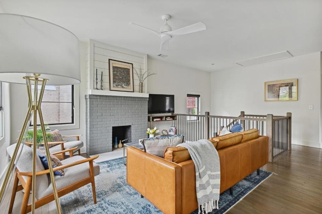 2 bedroom, 3 bathroom, 1,300 sq ft apartment for rent at 634 Bonaventure Avenue 2, Atlanta, GA 30306 for $3,700 a month — photo 1 of 45