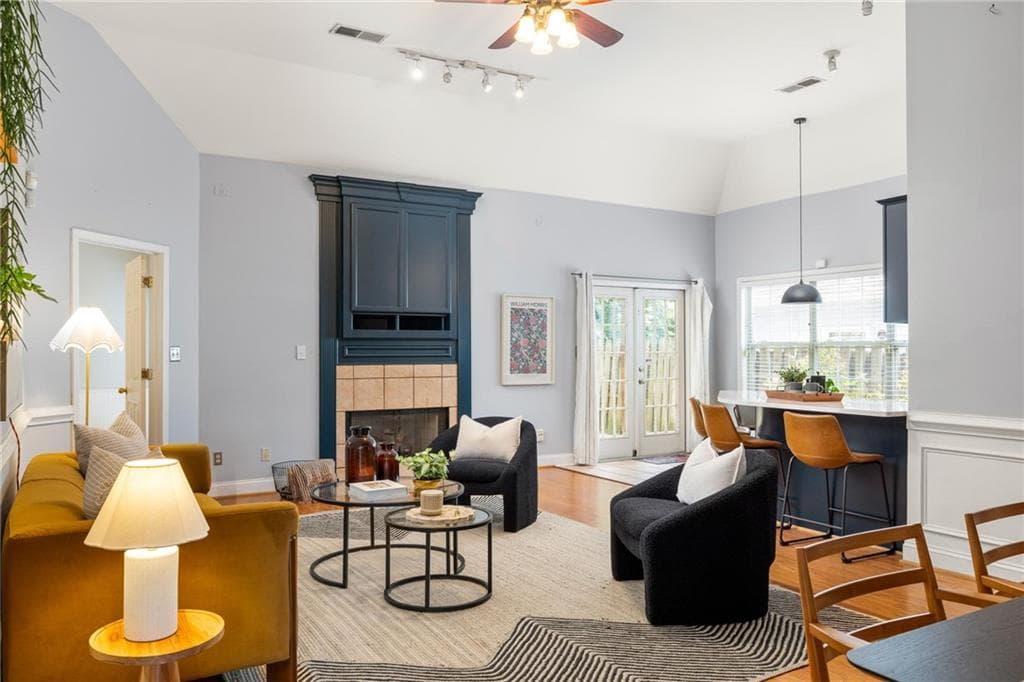 3 bedroom, 2 bathroom single family residence sold at 1026 Lester Avenue, Atlanta, GA 30316