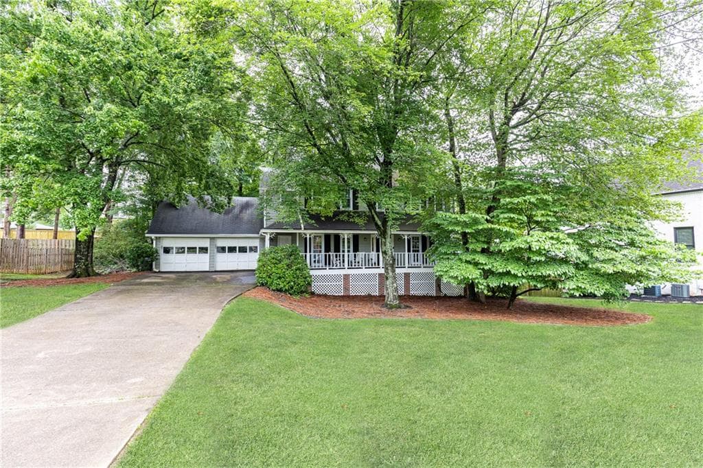 3 bedroom, 3 bathroom, 1,874 sq ft single family residence sold at 511 Pine Springs Trail, Marietta, GA 30067