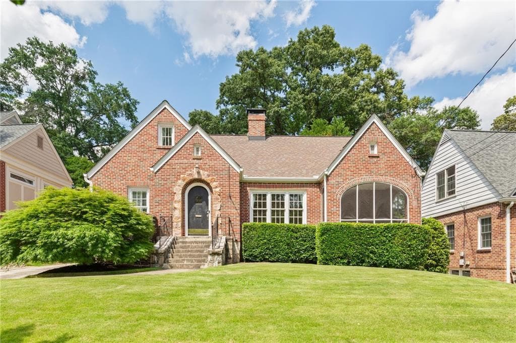 3 bedroom, 3 bathroom single family residence sold at 1216 Beech Valley Road, Atlanta, GA 30306